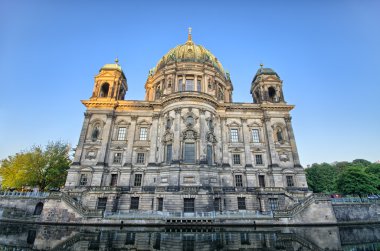 Berliner dom spree Nehri, Almanya