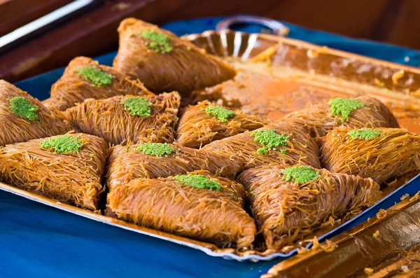 Baklawas on the plate — Stock Photo, Image