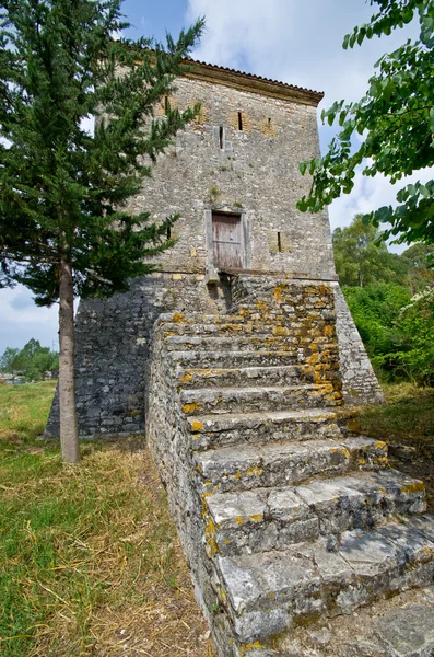 Башня в Бутринте — стоковое фото