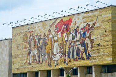 Tiran, Arnavutluk Ulusal Müzesi mozaiği