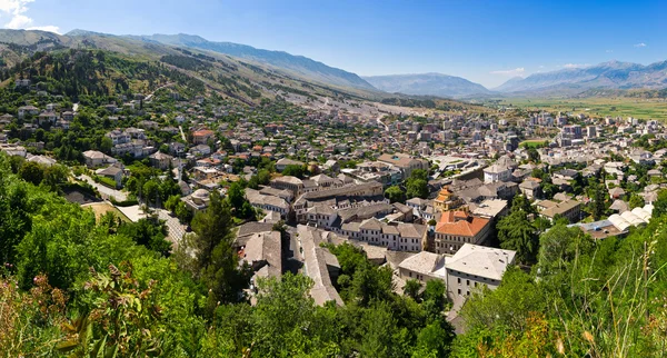 Gjirokaster - miasto srebrny dachów, Albania — Zdjęcie stockowe