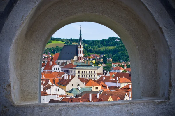 Cesky Krumlov na janela da parede da fortaleza, República Checa — Fotografia de Stock