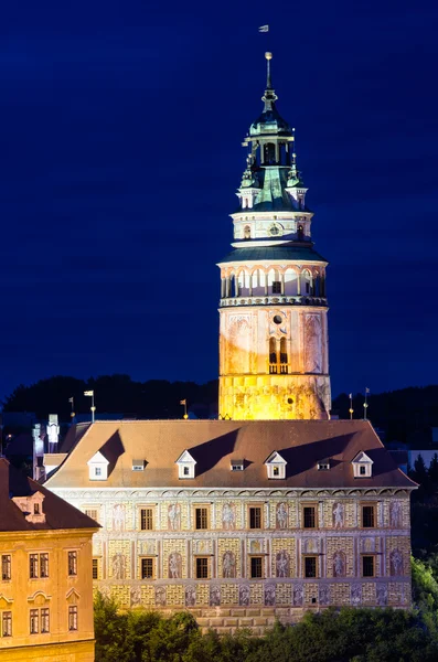 Antiguo castillo durante la noche en Cesky Krumov, República Checa —  Fotos de Stock