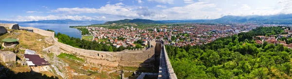 Ruínas antigas do castelo em Ohrid, Macedônia — Fotografia de Stock