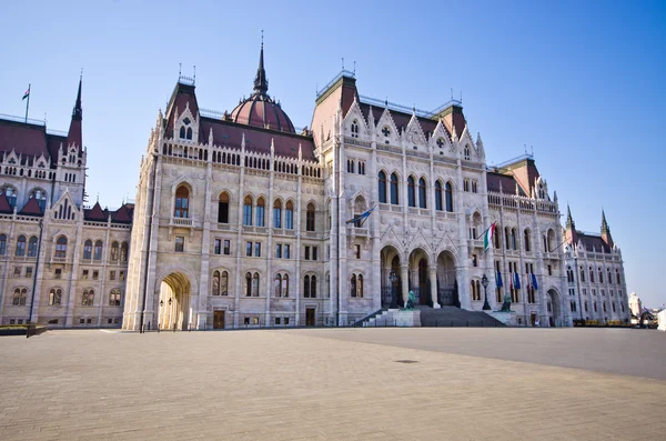 Construção do Parlamento em Budapeste, Hungria — Fotografia de Stock