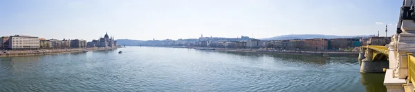 Dunaj i most Małgorzaty w Budapeszcie, Węgry — Zdjęcie stockowe