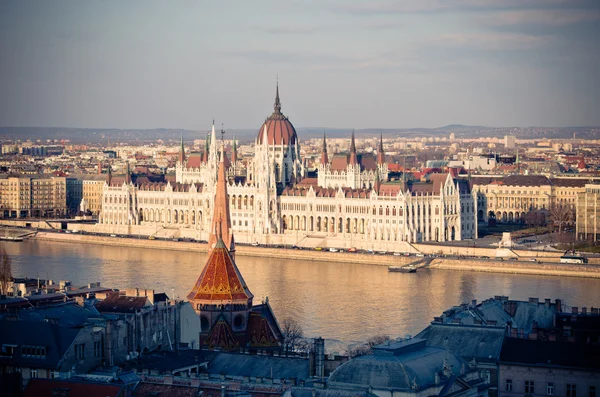 Edifício do parlamento em budapest, hungary — Fotografia de Stock