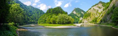Pieniny dağlarındaki Dunajec nehri, Polonya