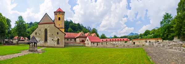 Kırmızı Manastırı "Cerveny Klastor", Slovakya — Stok fotoğraf