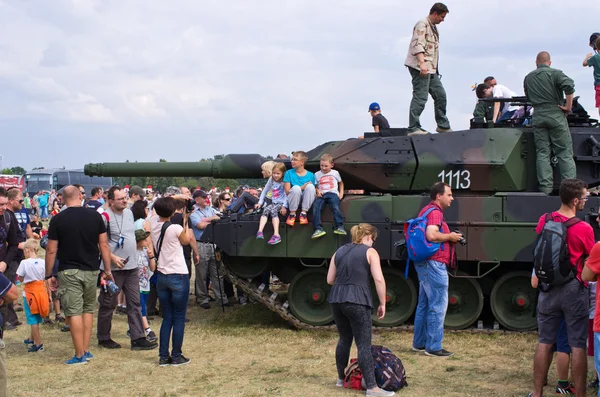 Polska Leopard tank på Radom Airshow, Polen — Stockfoto