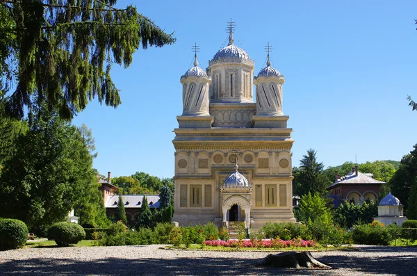 Church in Curtea de Arges, Romania — Stock Photo, Image