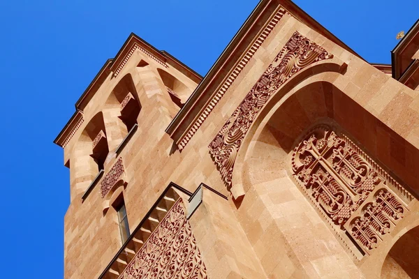 Ermeni Apostolik Kilisesi Katedrali