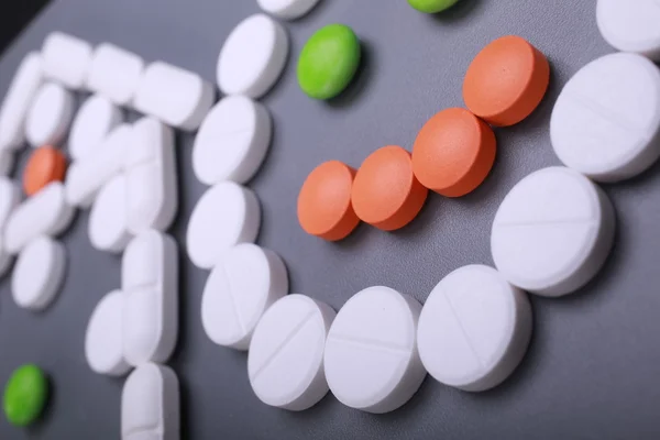 Φυσικής βιταμίνης χάπια. εναλλακτική ιατρική. 3D — Φωτογραφία Αρχείου