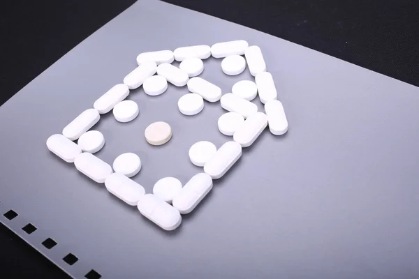 Φυσικής βιταμίνης χάπια. εναλλακτική ιατρική. 3D — Φωτογραφία Αρχείου