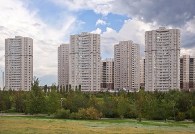 Astana içinde modern konut kompleksi. Kazakistan