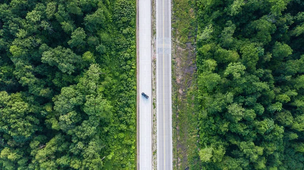 Vanuit Lucht Uitzicht Autobahn Met Bos — Stockfoto