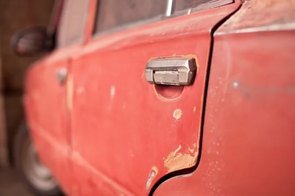 La puerta trasera del coche viejo — Foto de Stock