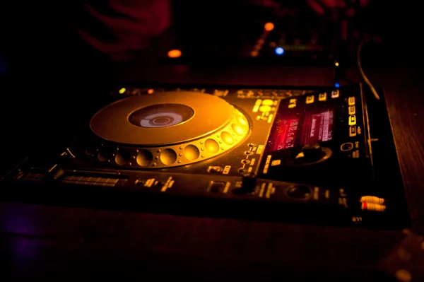 Mixing Console no clube noturno — Fotografia de Stock