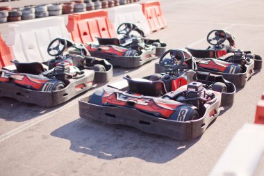 Başlamadan önce dört kartlar