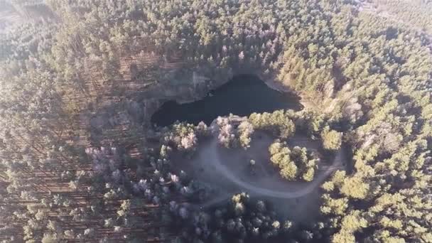 花崗岩の採石場森の鉱業の空中映像. — ストック動画