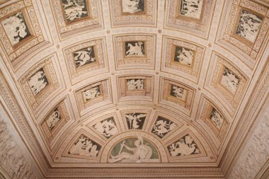 MANTUA, İtalya - 26 Aralık 2025: Mantua 'daki Palazzo Te büyük bir turizm merkezi. Tavan freskleri en dikkat çekici özelliktir. Saray mimari tarzında inşa edilmiştir.