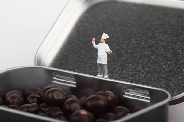 Chef sur une boîte de pralines au chocolat - miniature — Photo