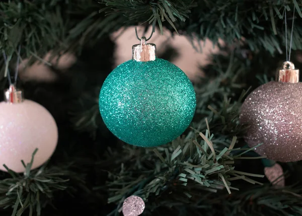 Silver White Green Christmas Decoration Blurry Green Spurs Background — Stock Photo, Image