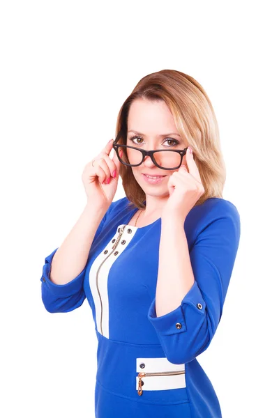 Portrait de femme en lunettes et robe bleue — Photo