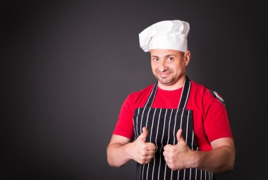 Stüdyoda bir aşçı adam portresi