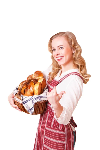 Portrait de mignonne femme souriante avec des pâtisseries dans ses mains — Photo