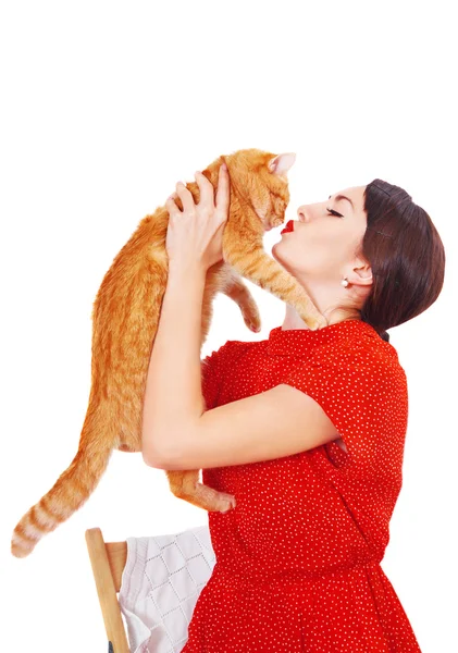 güzel esmer kız kırmızı kedi öpüşme