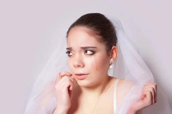 Portrait of a beautiful bride crying, closeup — Stock Photo, Image