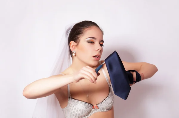 Wicked bride scissor tie groom — Stock Photo, Image