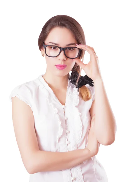 Portrét krásné bruneta žena v brýlích — Stock fotografie