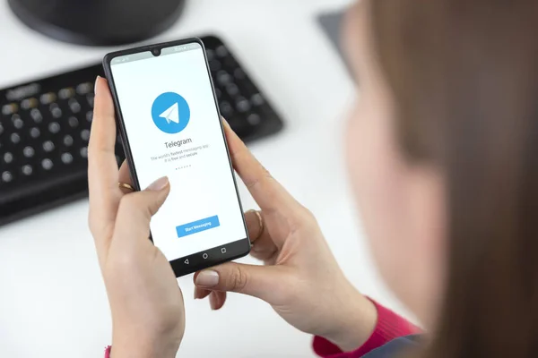 Вроцлав Польша Jan 2021 Telegram Приложение Смартфоне Android Приложение Telegram — стоковое фото