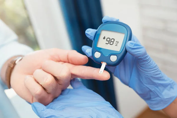 Doctor Making Blood Sugar Test Clinic Diabetes Treatment Diabetes Concept — Stock Photo, Image