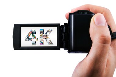 ultra yüksek çözünürlüklü video kamera üzerinde beyaz izole tutmak el