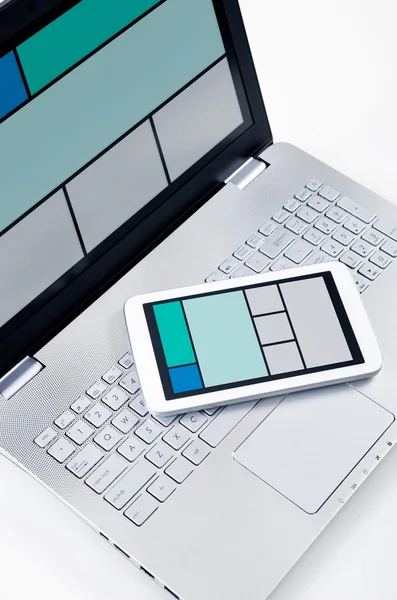 Responsive web design on mobile devices laptop and tablet pc — Stock Photo, Image