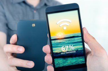 el smartphone ile nfc teknoloji - alan communi yakın tutarak