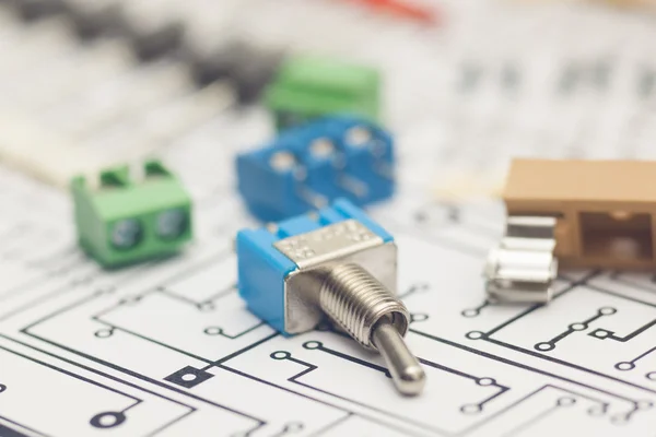 Componentes electrónicos y diseño de PCB — Foto de Stock