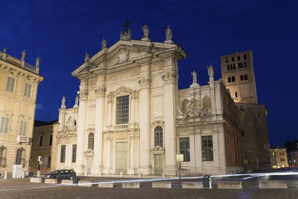 Iglesia en Mantova, Lombardía, Italia — Foto de Stock