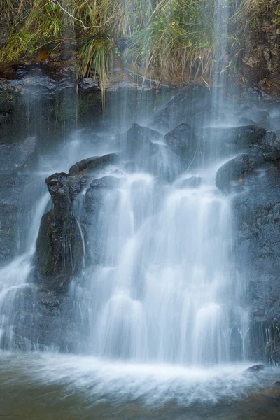 Vattenfall i Pas-dalen, Cantabria, Spanien — Stockfoto