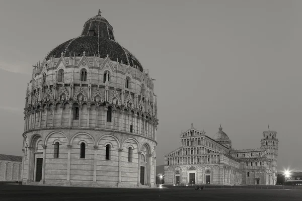 Piazza dei Miracoli, Pisa, Toscana, Italien — Stockfoto