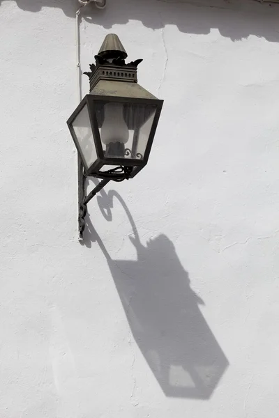 Streetlamp στην Κόρδοβα, Ανδαλουσία, Ισπανία — Φωτογραφία Αρχείου