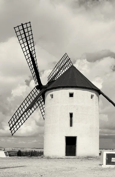 Windmill in Tembleque, Ciudad Real province, Castilla la Mancha, — Stock Photo, Image