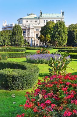 Volksgarten ve Burgtheater iç Stadt Viyana, Avusturya