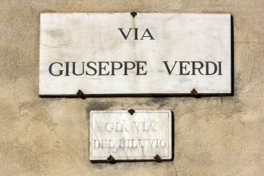 Via giuseppe verdi, Floransa'da sokak plaka