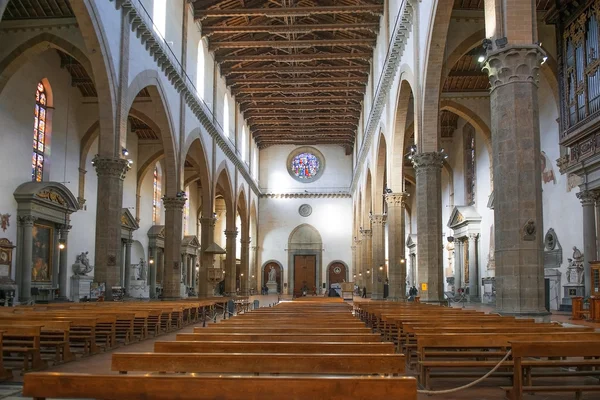 Wnętrza Bazyliki Santa Croce, Florencja, Włochy — Zdjęcie stockowe