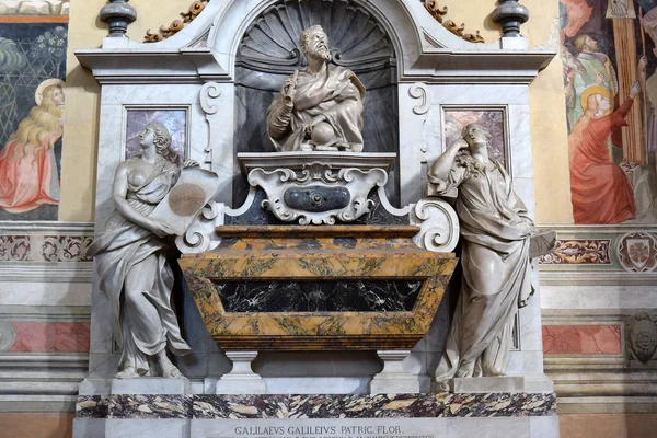 Túmulo de Galileu Galilei na Basílica de Santa Croce, Florença — Fotografia de Stock