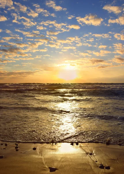 Coucher de soleil sur la mer Méditerranée, Israël — Photo